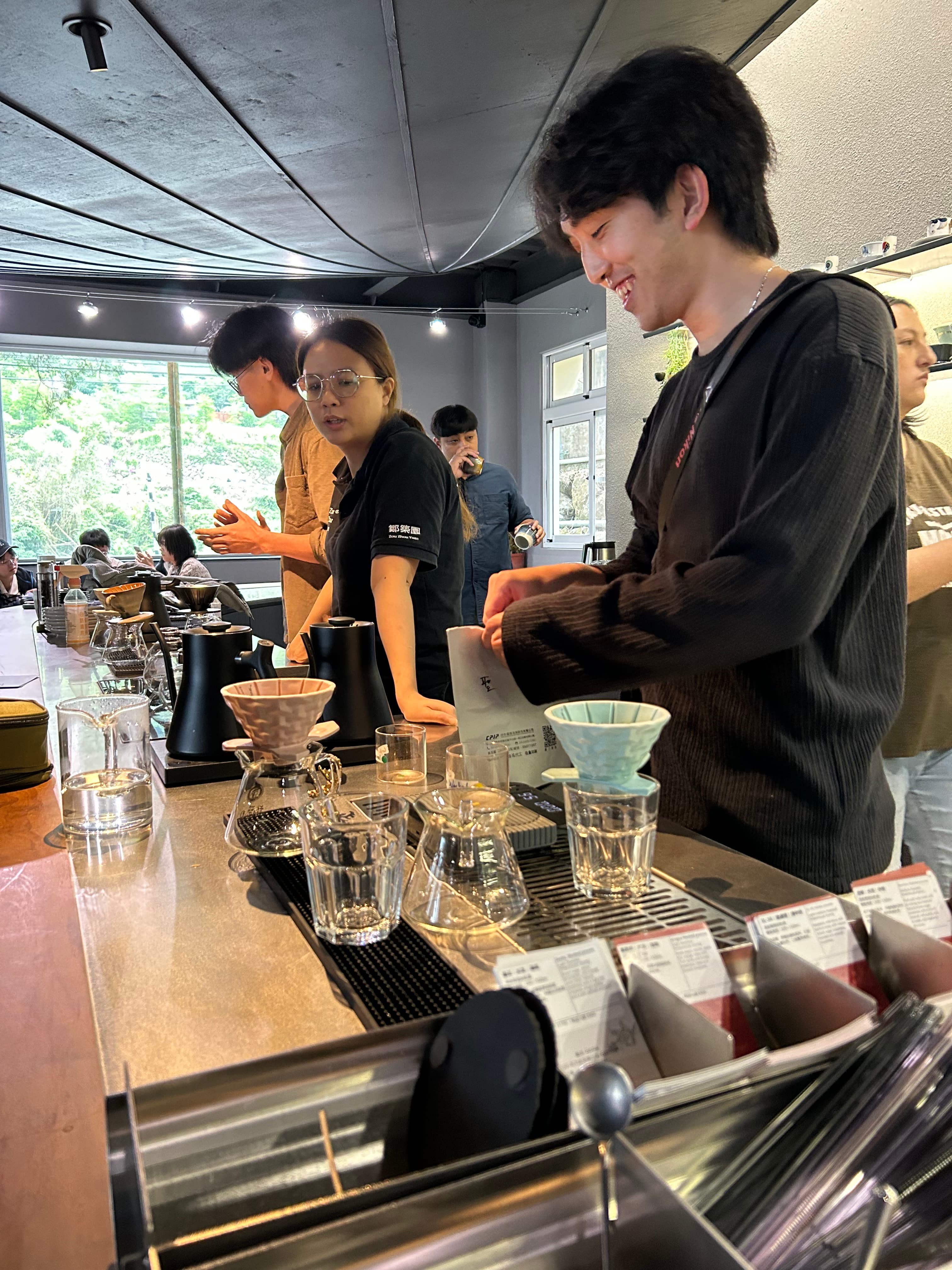 鄒築園吧檯沖煮體驗